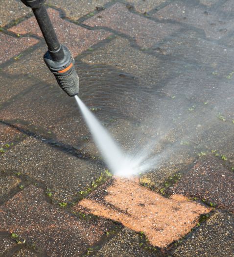 outdoor concrete floor cleaning with pressure water chesapeake va